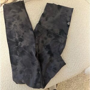 Lululemon 25” tie dye legging